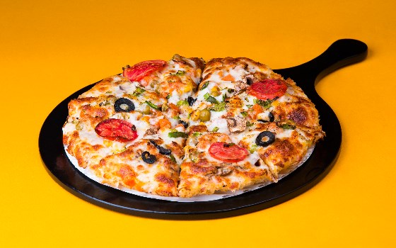 پیتزا سبزیجات بزرگ